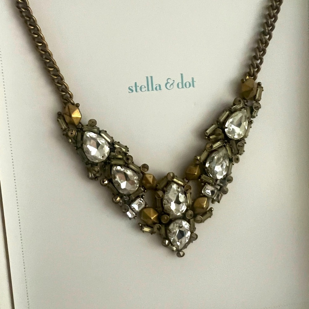 Stella & Dot Statement Necklace